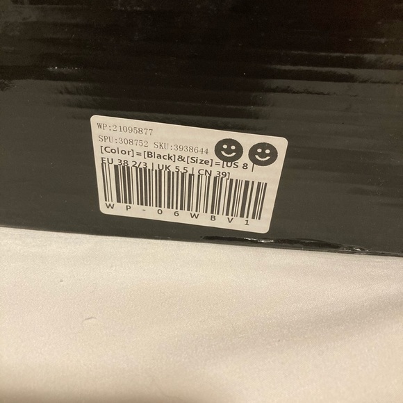 Winter boots with faux fur trim - Picture 5 of 6